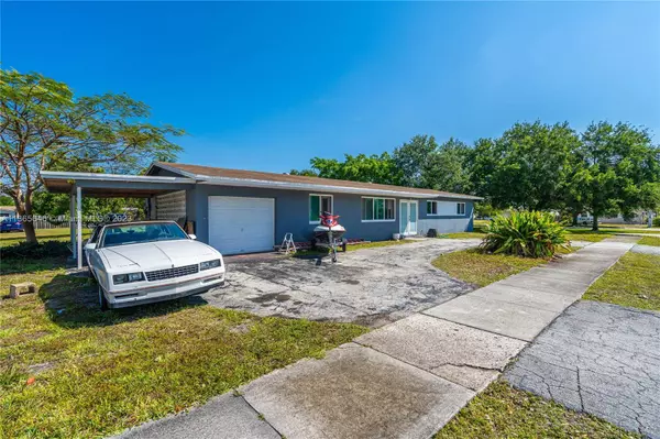 1400 N Park Rd, Hollywood, FL 33021