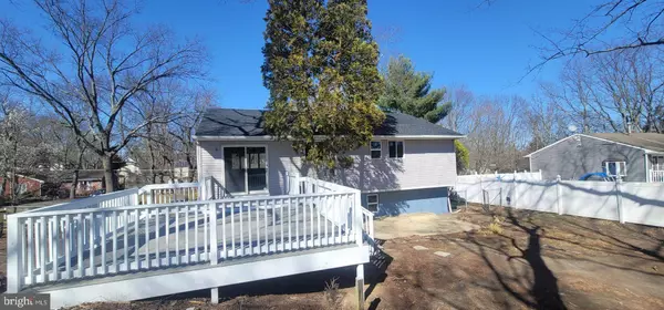 68 DIAMOND AVE, Pine Hill, NJ 08021