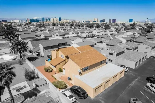 5247 Garden Lane, Las Vegas, NV 89119