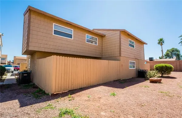 5247 Garden Lane, Las Vegas, NV 89119