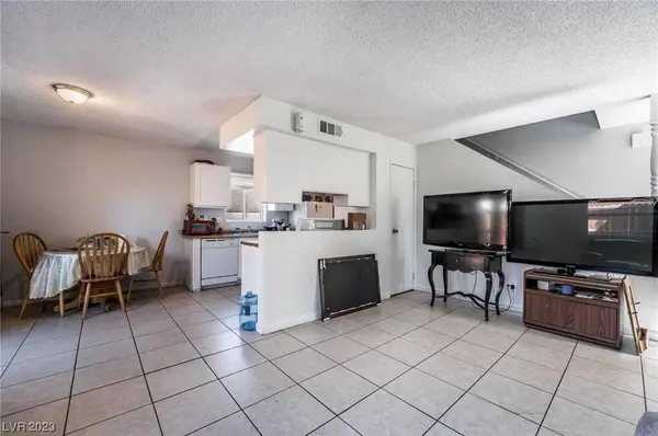 5247 Garden Lane, Las Vegas, NV 89119