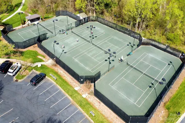 10709 Waycross DR, Huntersville, NC 28078