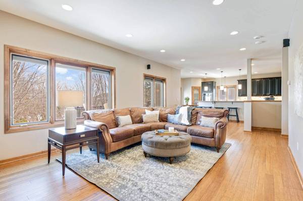 16798 Huntington PATH, Lakeville, MN 55044