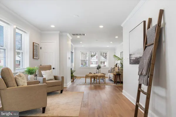 6306 EASTERN PKWY, Baltimore, MD 21214