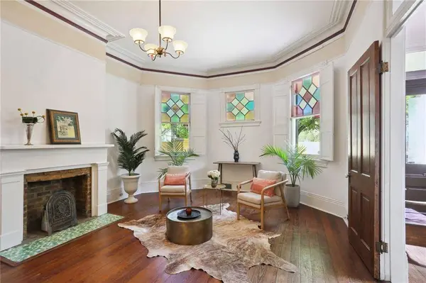 908 POLAND AVE, New Orleans, LA 70117