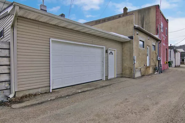 S233 Mckay AVE, Spring Valley Twp, WI 54767