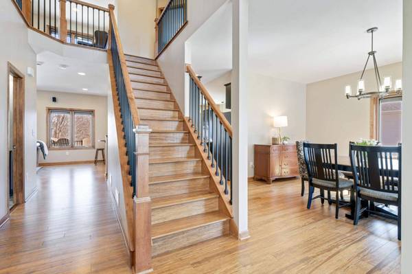 16798 Huntington PATH, Lakeville, MN 55044