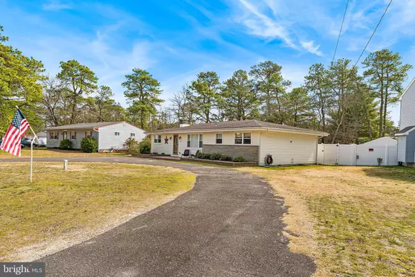 128 CHIPPEWA TRL, Browns Mills, NJ 08015