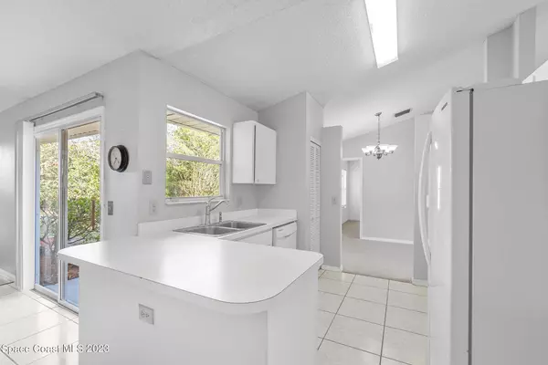 796 Topaz Drive, Rockledge, FL 32955