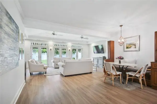 504 W WILLIAM DAVID Pkwy, Metairie, LA 70005