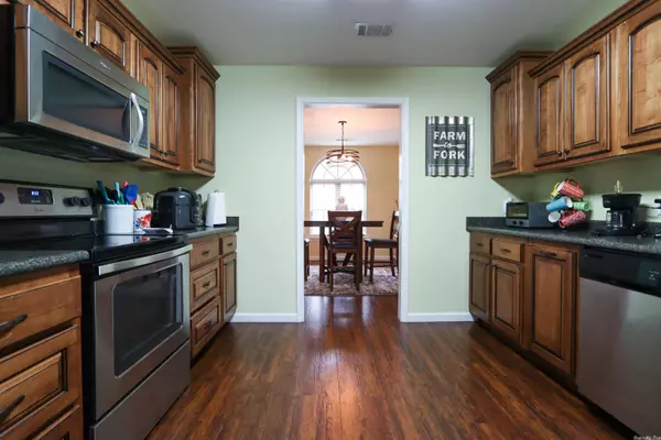 2107 N 8 1/2 Street, Paragould, AR 72450