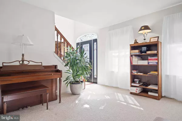 841 LONGWOOD DR, Vineland, NJ 08361