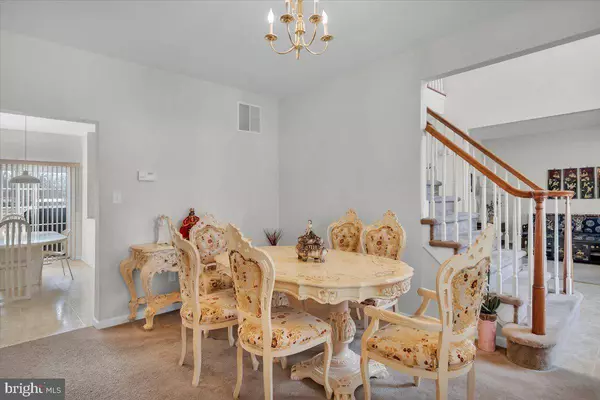 127 GOLDEN MEADOW LN, Sicklerville, NJ 08081