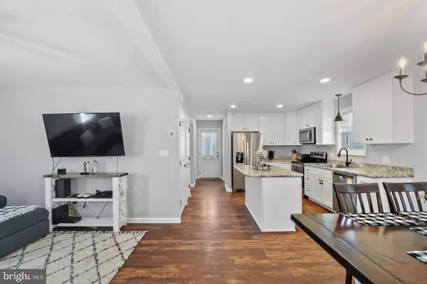 469 SCHOOL ST, Houston, DE 19954