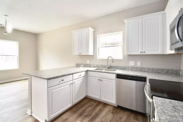 905 Klondale AVE, Kannapolis, NC 28081