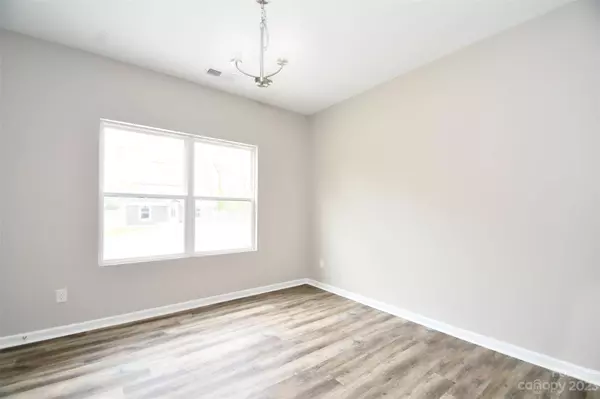 905 Klondale AVE, Kannapolis, NC 28081