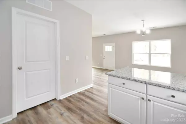 905 Klondale AVE, Kannapolis, NC 28081