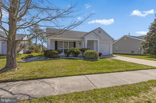 47 NEWBURY DR, Southampton, NJ 08088