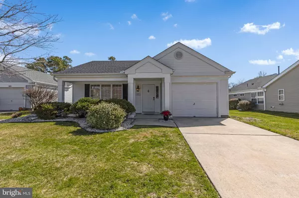 47 NEWBURY DR, Southampton, NJ 08088