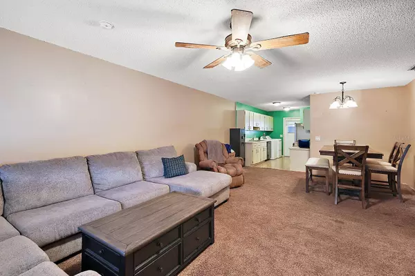 12243 TAVARES RIDGE CIR #12243, Tavares, FL 32778