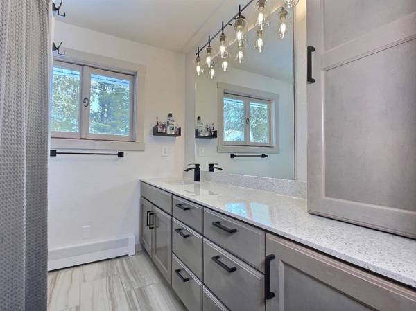 5917 HWY 70, Eagle River, WI 54521