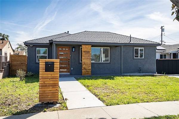 14020 S Hillford AVE, Compton, CA 90222