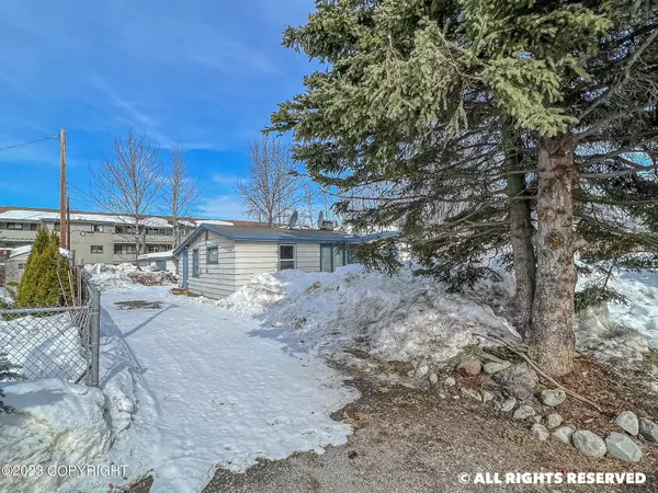 4703 Kenai AVE, Anchorage, AK 99508