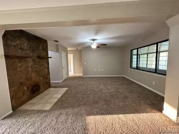 1940 S Mooring DR, Inverness, FL 34450