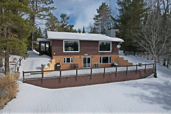 5917 HWY 70, Eagle River, WI 54521