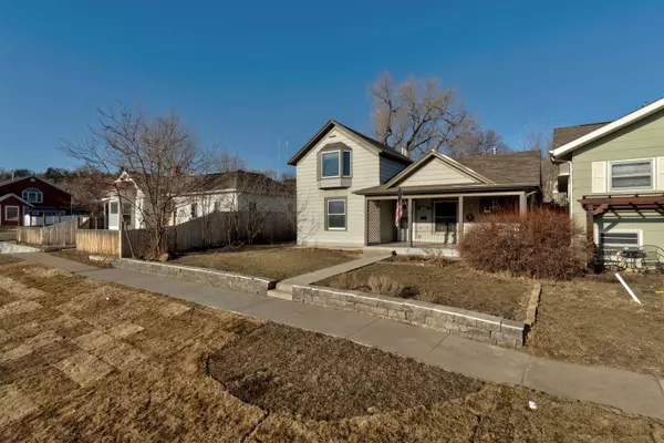 1027 12th Street, Rapid City, SD 57701