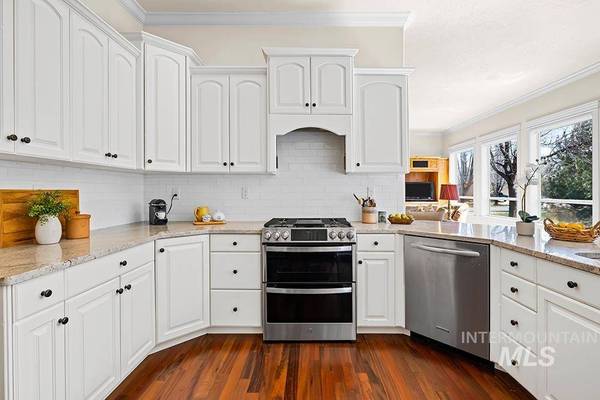 1639 N Watson Pl, Eagle, ID 83616