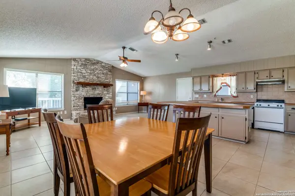 800 BARBARA DR, Canyon Lake, TX 78133-5213