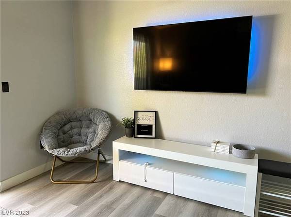 2300 E Silverado Ranch Boulevard #2144, Las Vegas, NV 89183