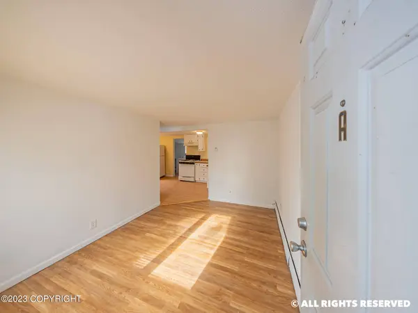 4703 Kenai AVE, Anchorage, AK 99508