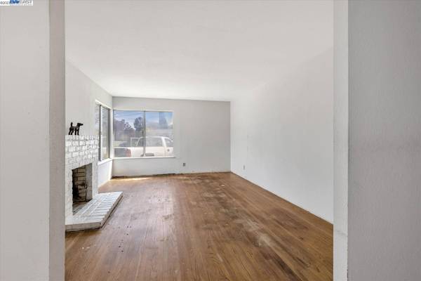 35512 Garrone Pl, Newark, CA 94560