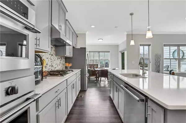 3661 Trevi LN, Suwanee, GA 30024