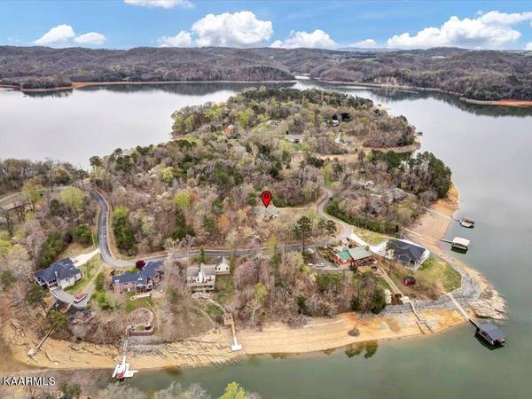 1621 Sequoyah DR, Mooresburg, TN 37811