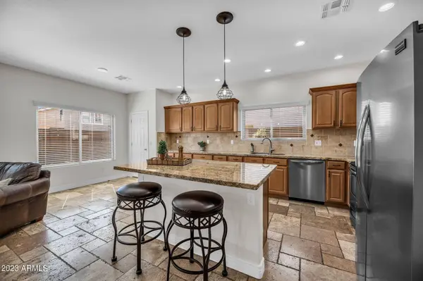 1703 W AMBERWOOD Drive, Phoenix, AZ 85045