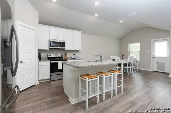 5526 Coral Valley, San Antonio, TX 78242