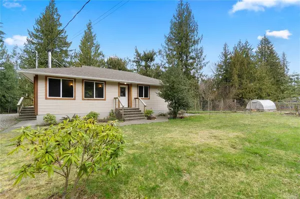 1271 Chatsworth Rd, Hilliers, BC V9K 1V6