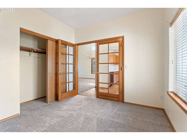 438 SE 71ST PL, Hillsboro, OR 97123