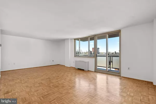 1 UNIVERSITY PKWY E #710, Baltimore, MD 21218