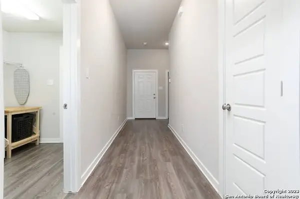 5526 Coral Valley, San Antonio, TX 78242