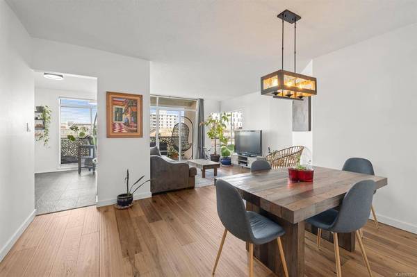 1010 View St #705, Victoria, BC V8V 4Y3
