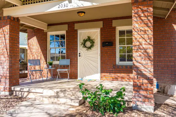 2030 N DAYTON Street, Phoenix, AZ 85006