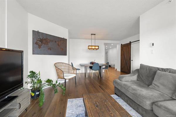 1010 View St #705, Victoria, BC V8V 4Y3