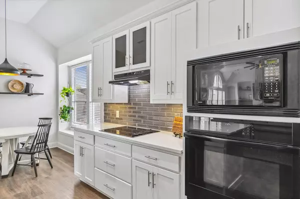 4240 Arbor Creek Drive, Carrollton, TX 75010