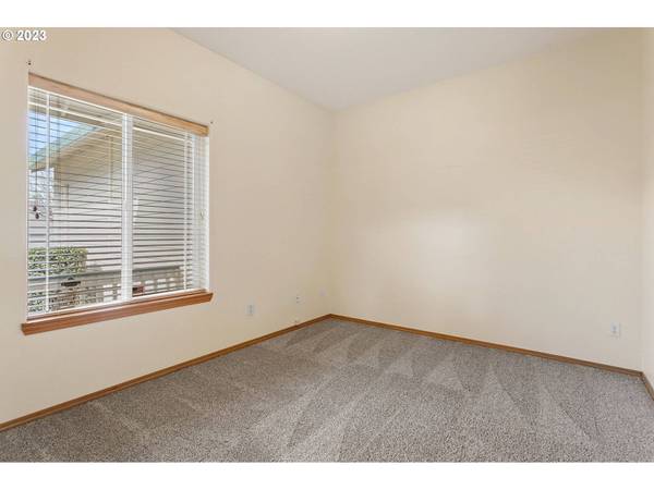 438 SE 71ST PL, Hillsboro, OR 97123