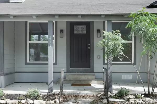 417 ALEXANDER HAMILTON DR, San Antonio, TX 78228-3126