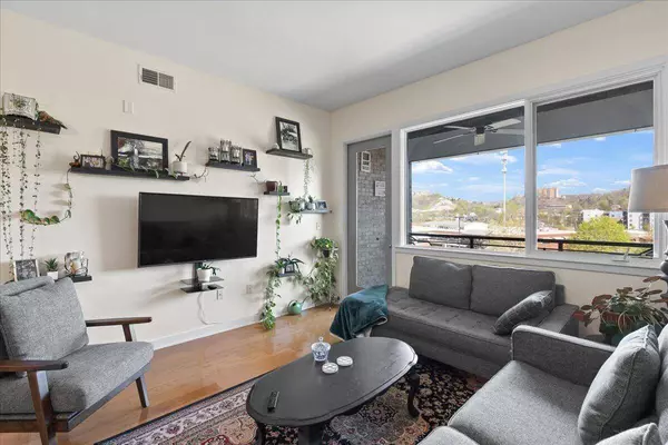 200 Manufacturers Rd #Apt 432, Chattanooga, TN 37405